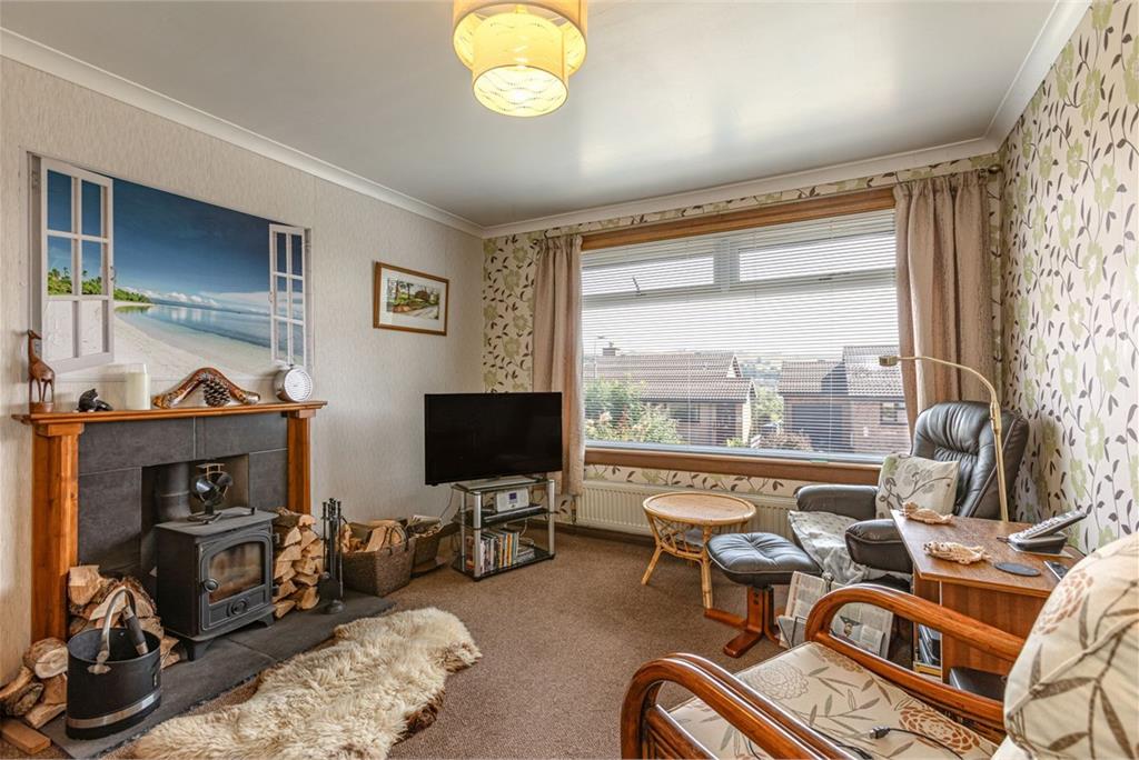 4 Mayfield Park, Hawick, TD9 7DY - image 2