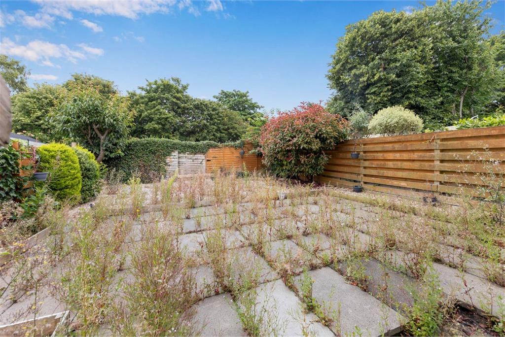 148 Fauldburn, East Craigs, Edinburgh EH12 8YJ - image 12