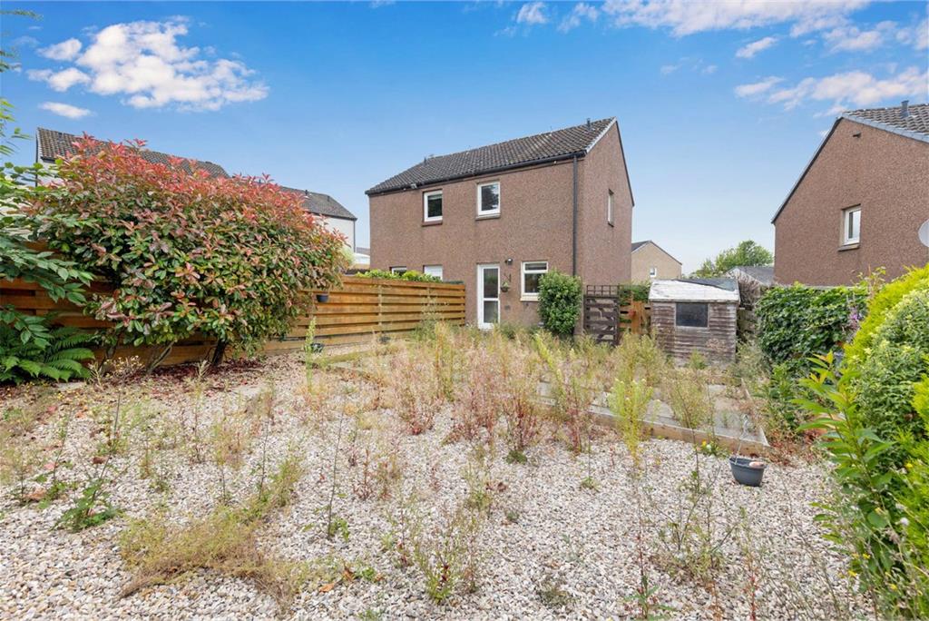 148 Fauldburn, East Craigs, Edinburgh EH12 8YJ - image 13