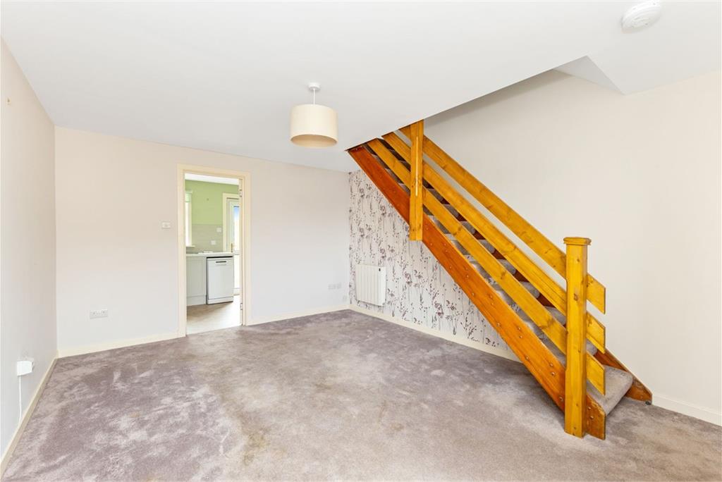 148 Fauldburn, East Craigs, Edinburgh EH12 8YJ - image 3