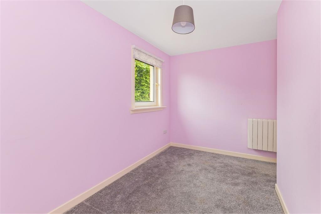 148 Fauldburn, East Craigs, Edinburgh EH12 8YJ - image 8