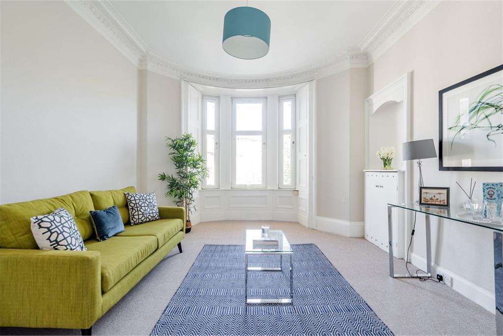 4/4 Brougham Street, Edinburgh, EH3 9JH - image 2