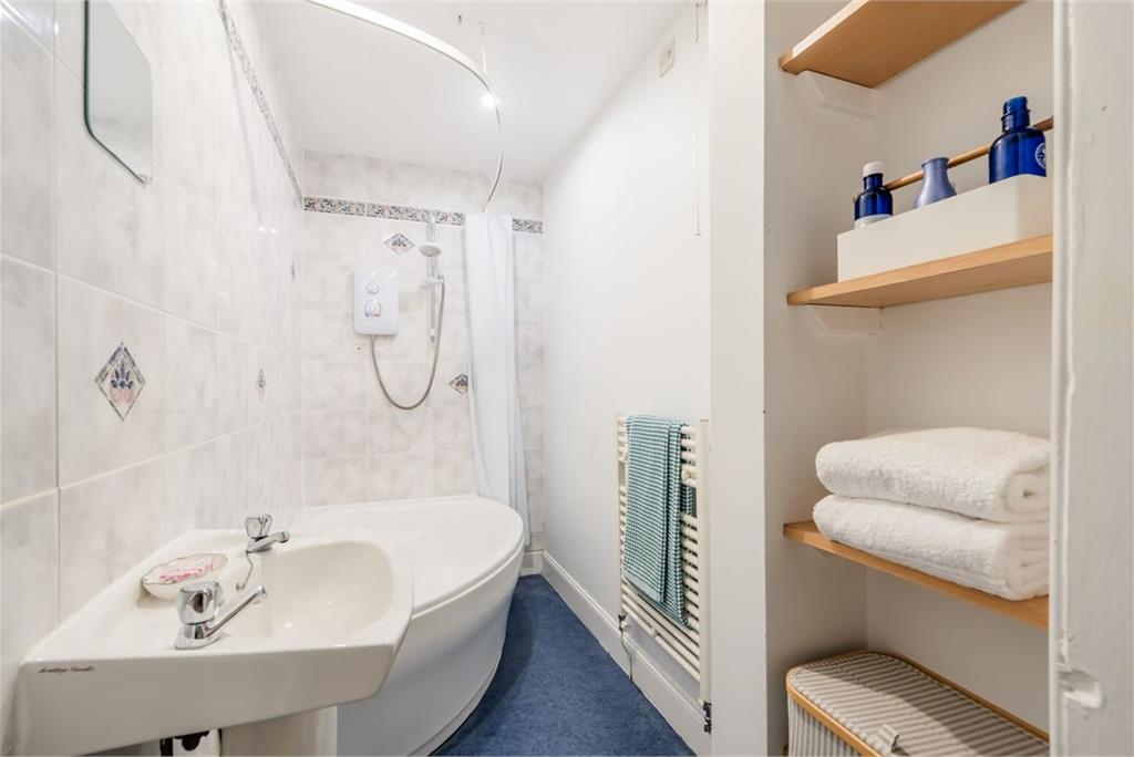 4/4 Brougham Street, Edinburgh, EH3 9JH - image 16