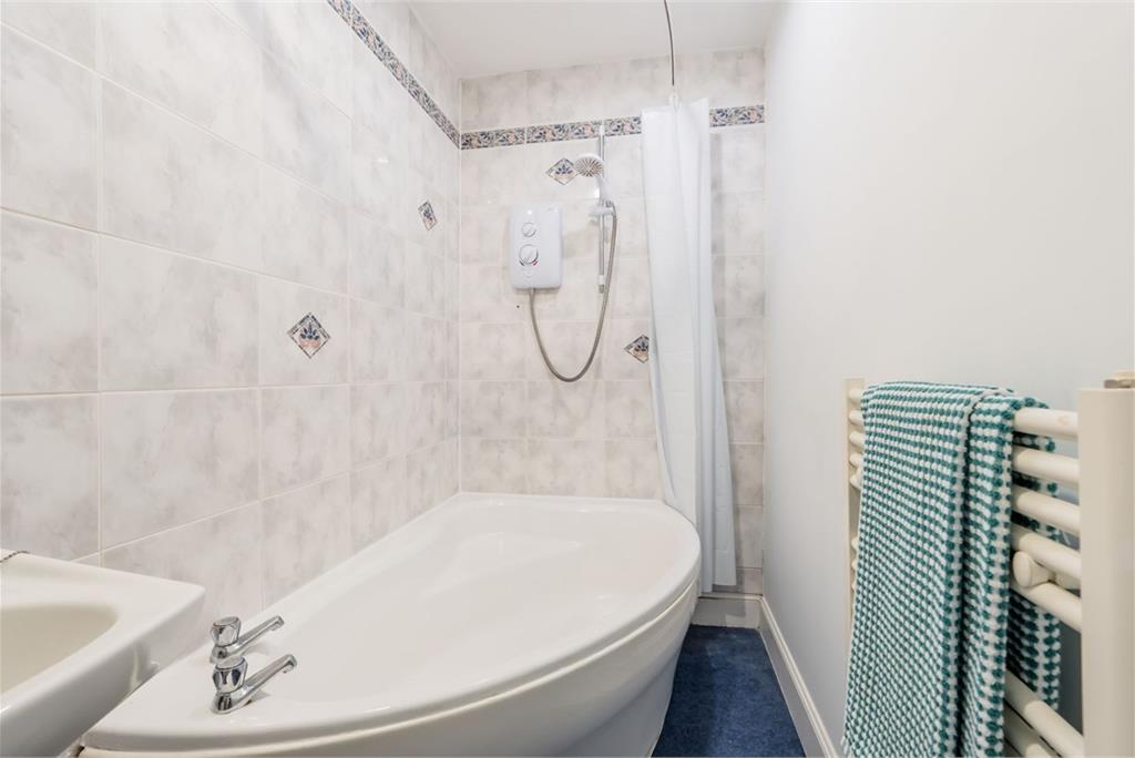 4/4 Brougham Street, Edinburgh, EH3 9JH - image 17