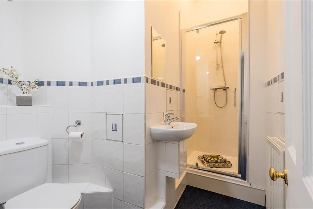4/4 Brougham Street, Edinburgh, EH3 9JH - image 18