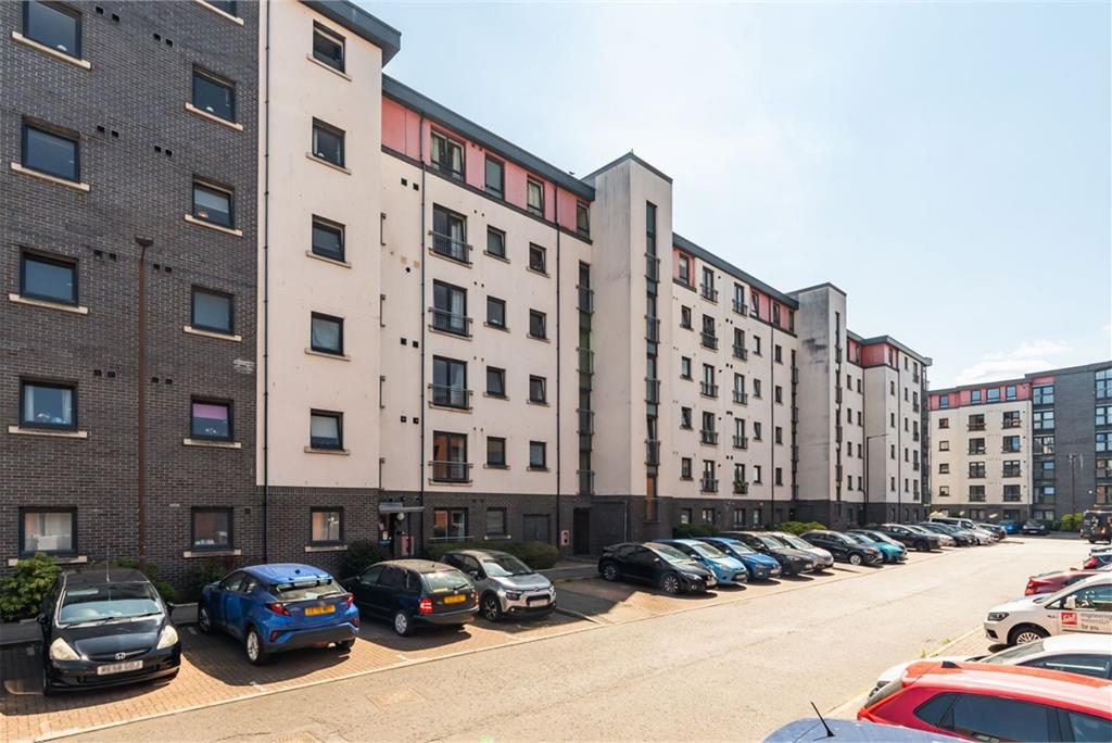 10/3 Tinto Place, Edinburgh, EH6 5FL - image 16