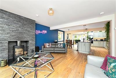 4 Valleyfield View, Penicuik, EH26 8NA - image 1