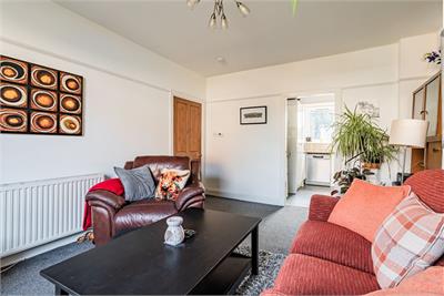 153/1 Parkhead Avenue, Edinburgh, EH11 4RW - image 3