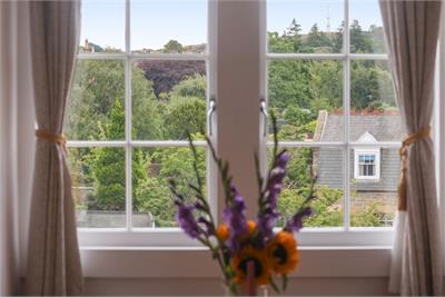 35C, Cluny Gardens, Morningside, Edinburgh, EH10 6BL - image 3