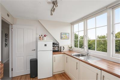 35C, Cluny Gardens, Morningside, Edinburgh, EH10 6BL - image 5