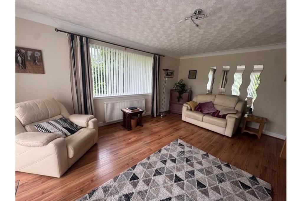 33 Hardthorn Road,
Dumfries,
DG2 9JJ - image 2