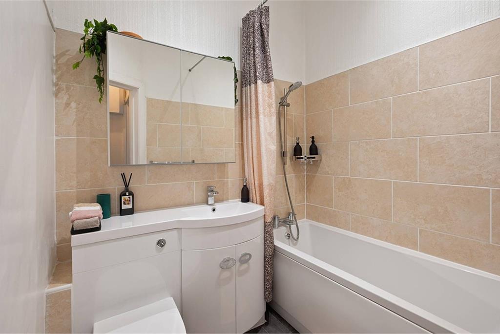 27/1 Wardlaw Place, Gorgie, Edinburgh, EH11 1UG - image 11