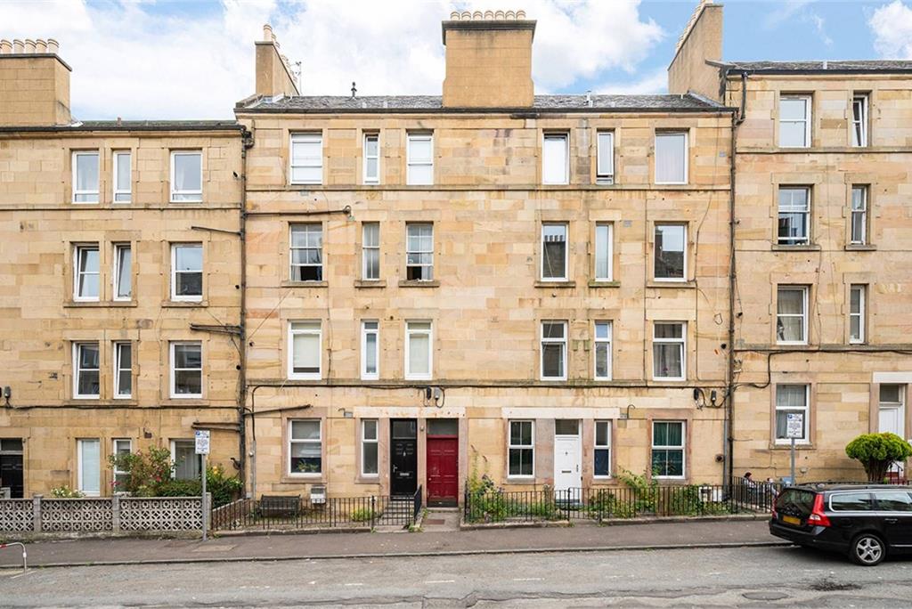 27/1 Wardlaw Place, Gorgie, Edinburgh, EH11 1UG - image 1
