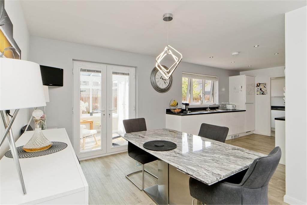 12 Berry Grove, Ormiston, EH35 5NB - image 3