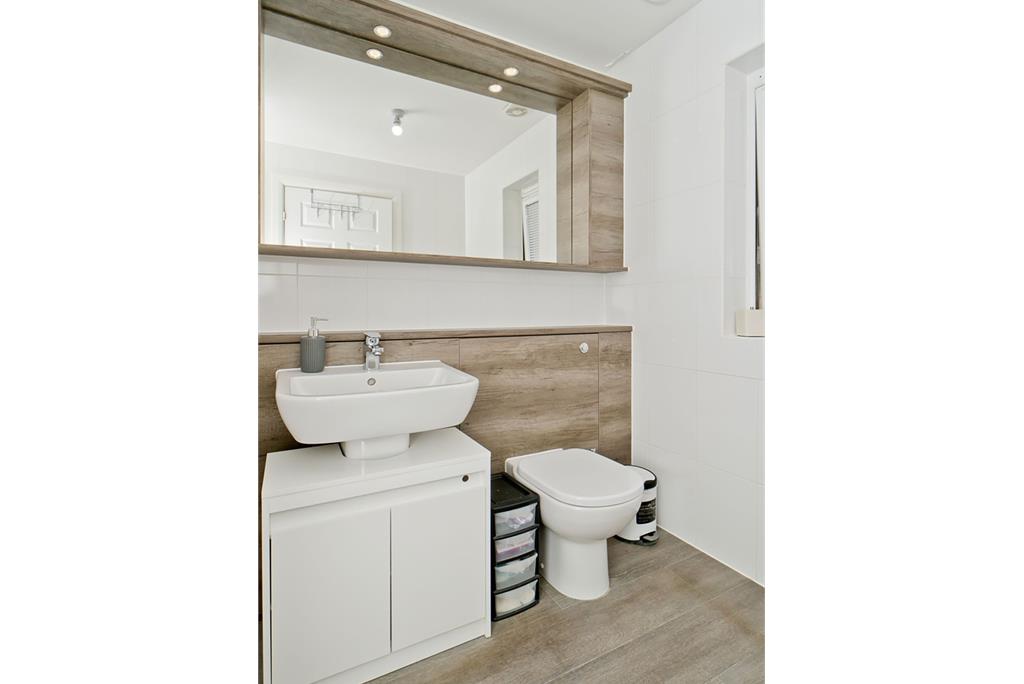 12 Berry Grove, Ormiston, EH35 5NB - image 10