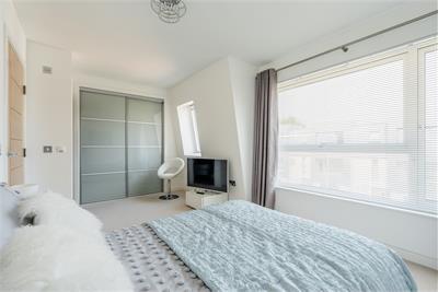 2 Lamont Place, Edinburgh, EH12 7AG - image 12