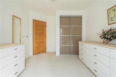 2 Lamont Place, Edinburgh, EH12 7AG - image 18