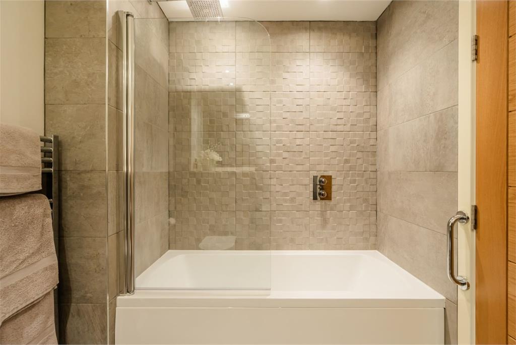 2 Lamont Place, Edinburgh, EH12 7AG - image 22