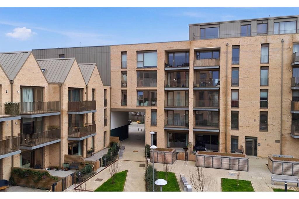 Flat 19 1 Gylemuir Lane, Edinburgh, EH12 7FE - image 2
