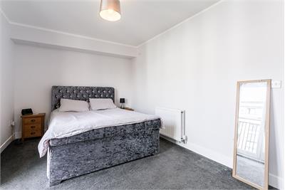 Flat 11, 61 Waterfront Park, Edinburgh, EH5 1BA - image 8