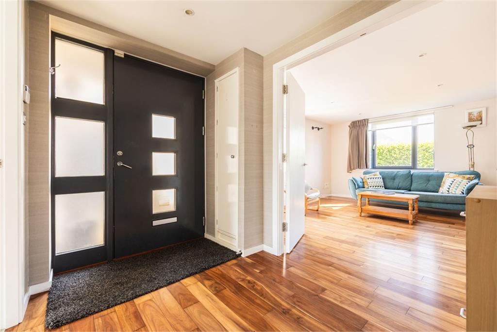 43/1 Station Road, Edinburgh, EH12 7AF - image 14