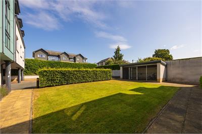 43/1 Station Road, Edinburgh, EH12 7AF - image 17
