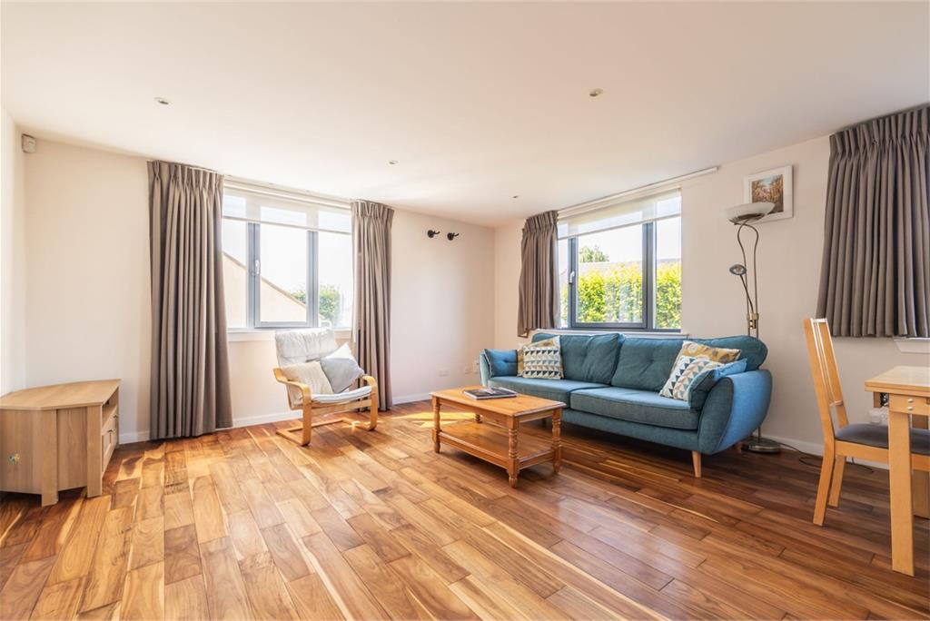 43/1 Station Road, Edinburgh, EH12 7AF - image 3