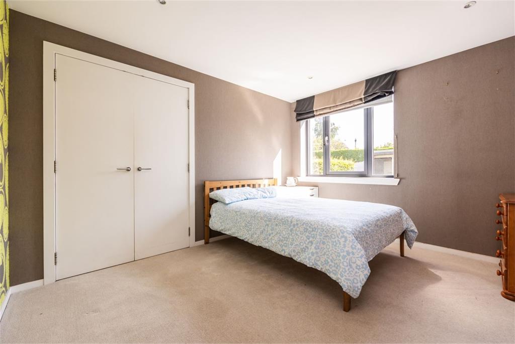 43/1 Station Road, Edinburgh, EH12 7AF - image 9