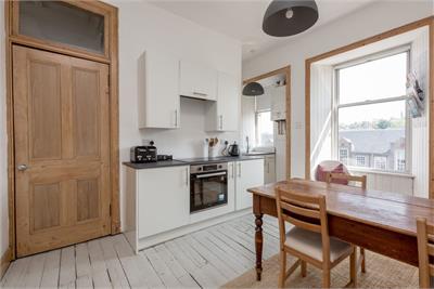 11 (3F2) Bellevue Road, Edinburgh, EH7 4DA - image 1