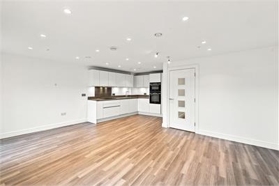 51 Eyre Place, Canonmills, Edinburgh, EH3 5EY - image 13