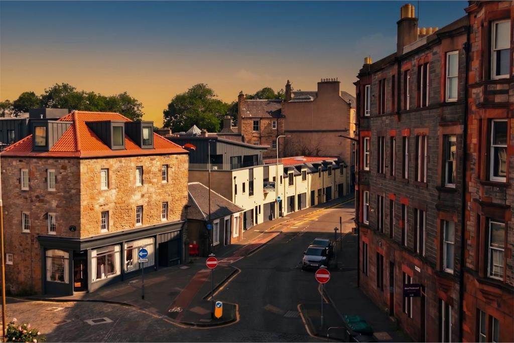 51 Eyre Place, Canonmills, Edinburgh, EH3 5EY - image 32