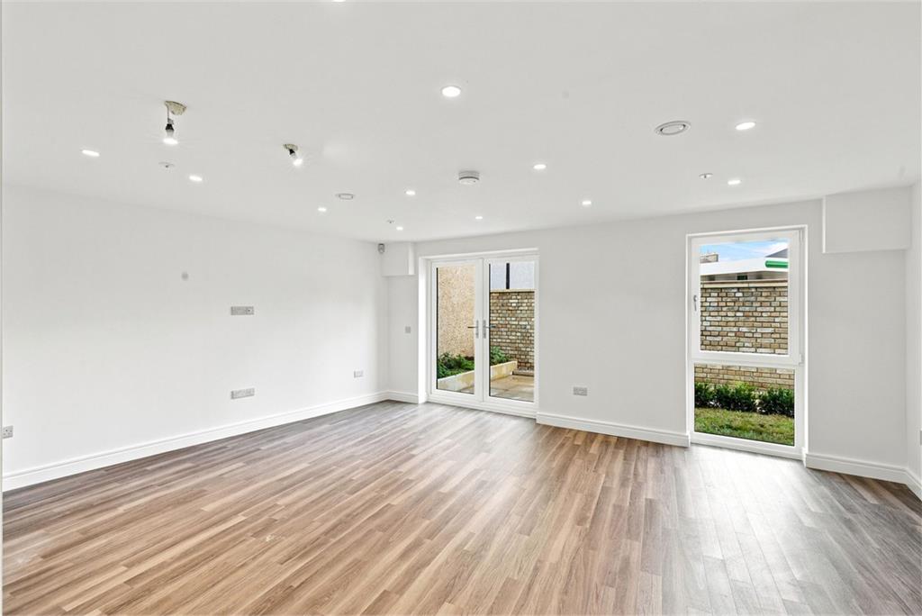 51 Eyre Place, Canonmills, Edinburgh, EH3 5EY - image 9