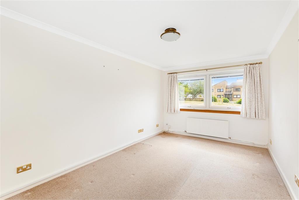 13/2 Clark Place,
Edinburgh,
EH5 3BQ - image 5