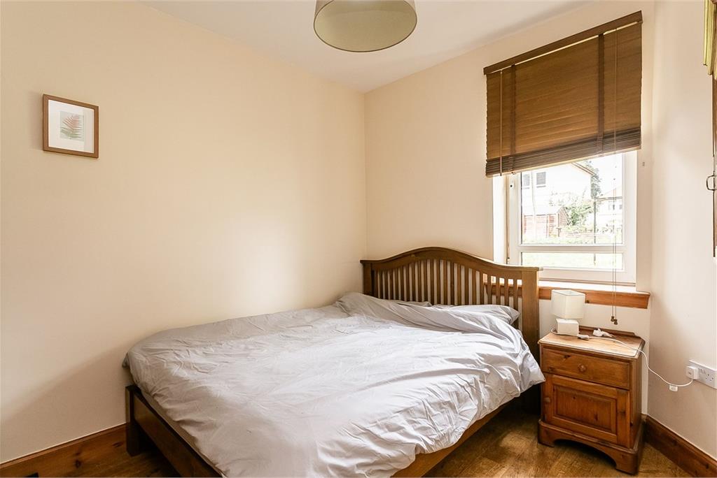 29 Lochend Drive,
Edinburgh,
EH7 6DP - image 9