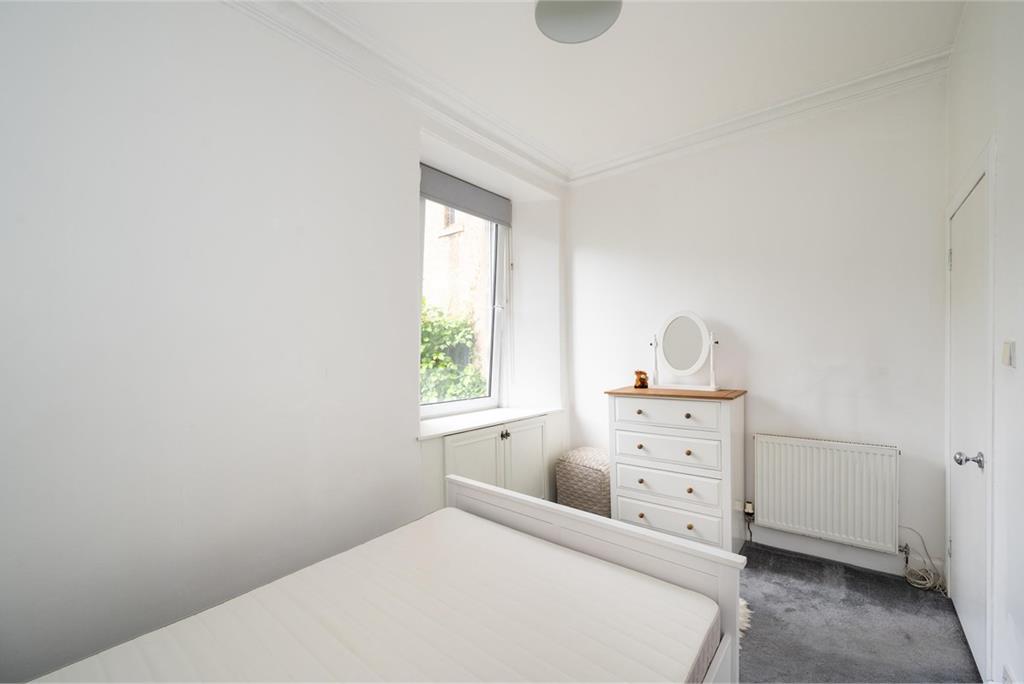 5/5 Murdoch Terrace, Edinburgh, EH11 1BE - image 13