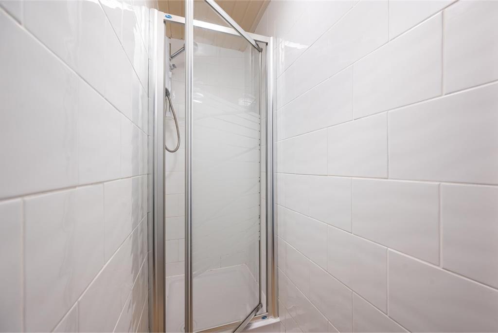 5/5 Murdoch Terrace, Edinburgh, EH11 1BE - image 15