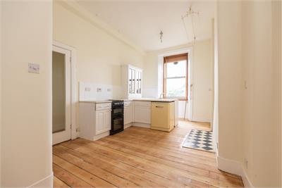 23 1F1 Royal Park Terrace, Edinburgh, EH8 8JB - image 4