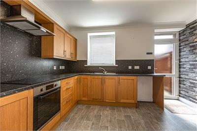 6 Nicholson Street, Annan, DG12 6BX - image 2