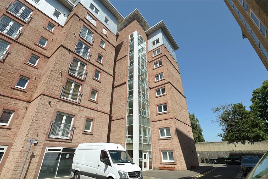 3/1 North Pilrig Heights, , Edinburgh, EH6 5FF - image 1