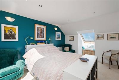 52 Ravenscroft Gardens, , Edinburgh, EH17 8RP - image 19
