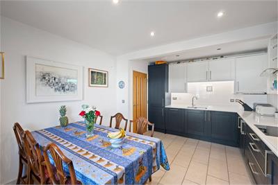 52 Ravenscroft Gardens, , Edinburgh, EH17 8RP - image 7
