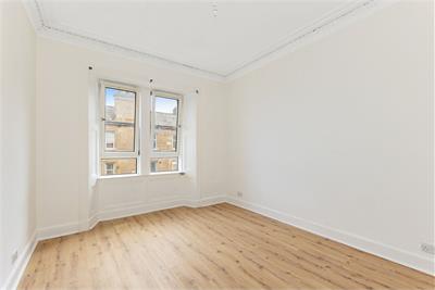191/9 Easter Road, Leith, Edinburgh, EH6 8LF - image 2