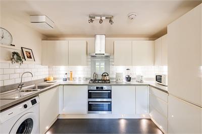 9/3 Cowgill Gardens, Edinburgh, EH16 6FP - image 3