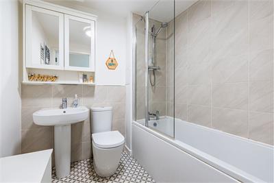 9/3 Cowgill Gardens, Edinburgh, EH16 6FP - image 5