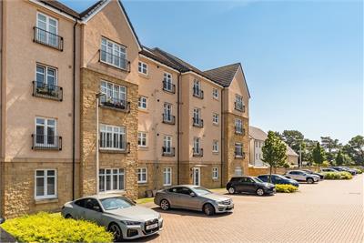 9/3 Cowgill Gardens, Edinburgh, EH16 6FP - image 1