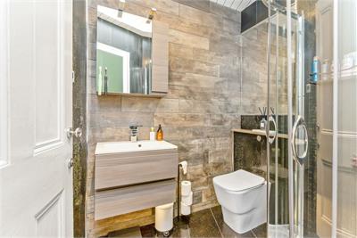 5 (flat 2), Roseburn Street, Roseburn, Edinburgh, EH12 5NW - image 13
