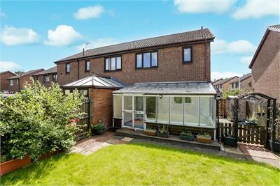 23 Robertson Way, Livingston, EH54 8RE - image 17