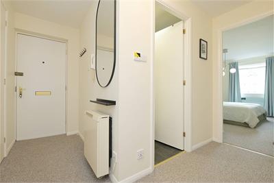 Flat 5, 6 Rodney Place, Cannonmills, EH7 4FR - image 10