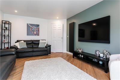 44 Clanranald Avenue, Prestonpans, EH32 9FP - image 3