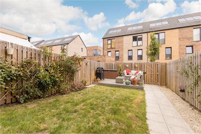 27 Cunningham Square, Portobello, EH15 1BA - image 20